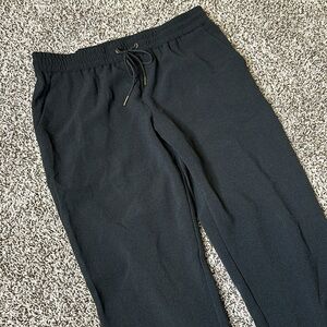 Kendall & Kylie Crepe Jogger Pants